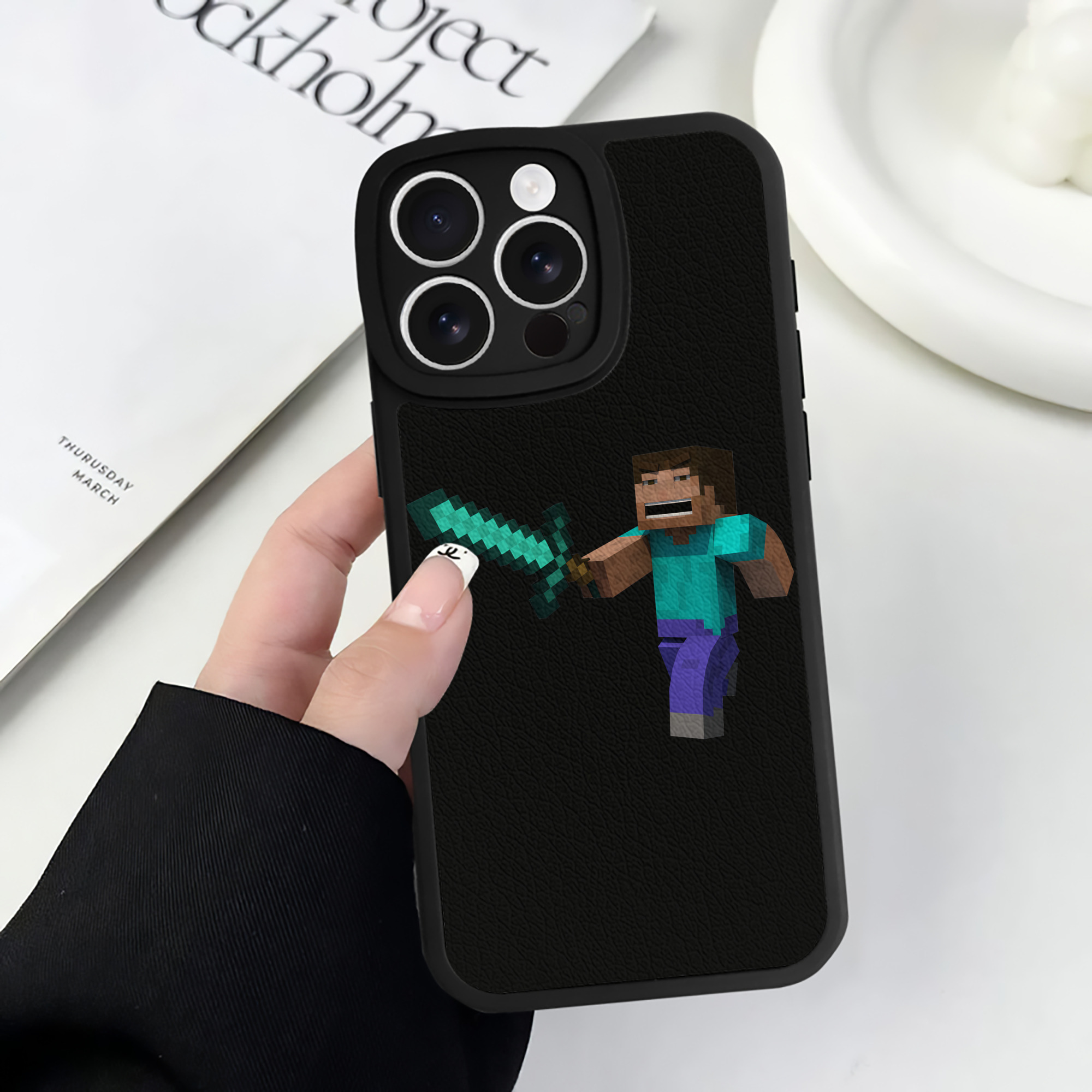 （画像用） マインクラフト ブロックの世界 Minecraft MC Block world 【iPhone 16シリーズ対応】シリコンスマホケース（レザー調） 材質：シリコン